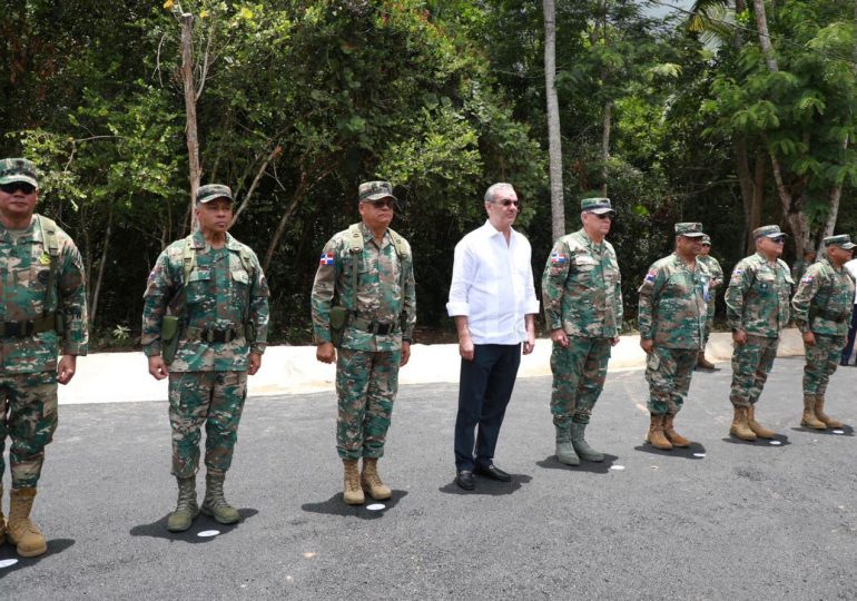 Presidente Abinader inaugura 20 instalaciones repartidas en el Campamento Militar 16 de Agosto, Sierra Prieta, SDN y en la Base Aérea