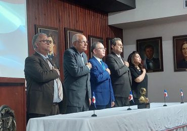 Instituto Duartiano juramenta nuevos miembros de honor