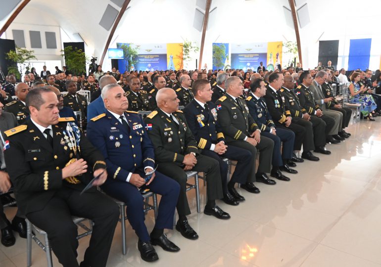 Ministro de Defensa apertura X Simposio Internacional UNADE