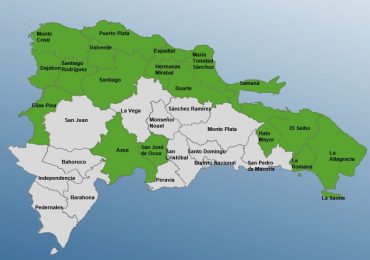 <strong>COE eleva alerta verde en 18 provincias por vaguada inducida por el huracán Ernesto</strong>