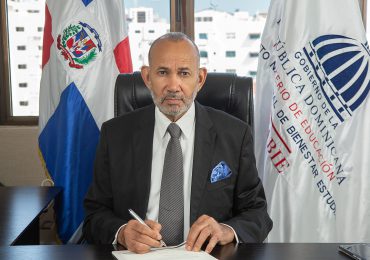 Director de Inabie dice han entregado el 90% de uniformes para el inicio del nuevo año escolar 