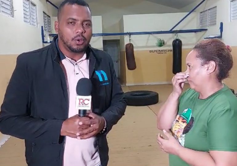Madre de Yunior Alcántara emocionada tras su hijo asegurar medalla olímpica