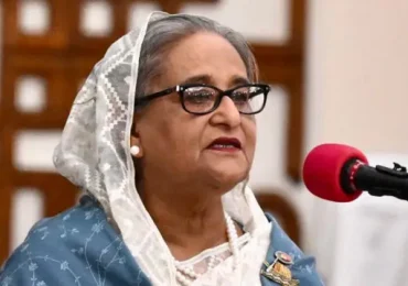 Primera ministra de Bangladés huye del país y los militares anuncian gobierno interino