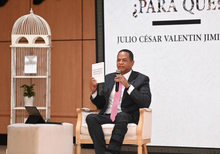 Julio César Valentín pone en circulación nuevo libro ‘Elecciones separadas, ¿para qué?’