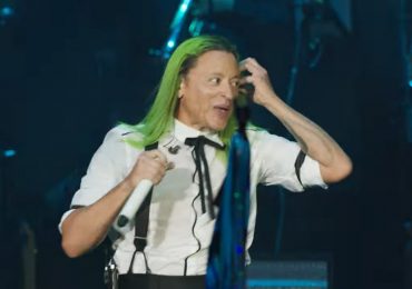 Elvis Crespo: ¿Qué les parece mi cabello verde? ¿Rosalía o Karol G?