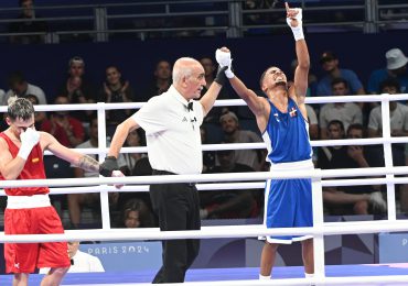 Boxeador Yunior Alcántara asegura primera medalla para la República Dominicana