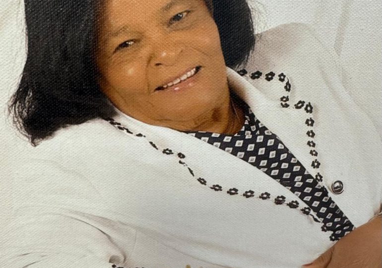 Fallece la madre de la periodista Wendy Santana