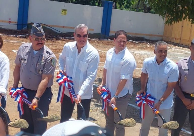 Abinader da primer palazo para construcción segunda etapa del Instituto Policial de Educación Superior