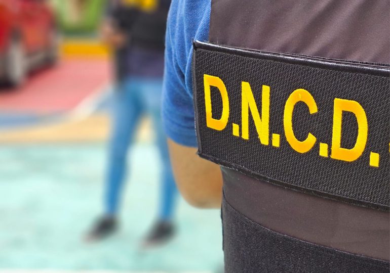Presidente de la DNCD felicita a agentes que rechazaron sobornos en Jarabacoa