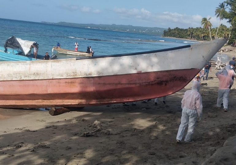 Habían unas 20 osamentas en embarcación encontrada en Río San Juan