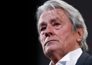 Muere Alain Delon, mito del cine francés, a los 88 años