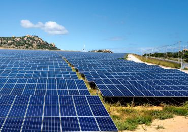 Australia construirá la central solar "más grande" del mundo, anuncia ministro