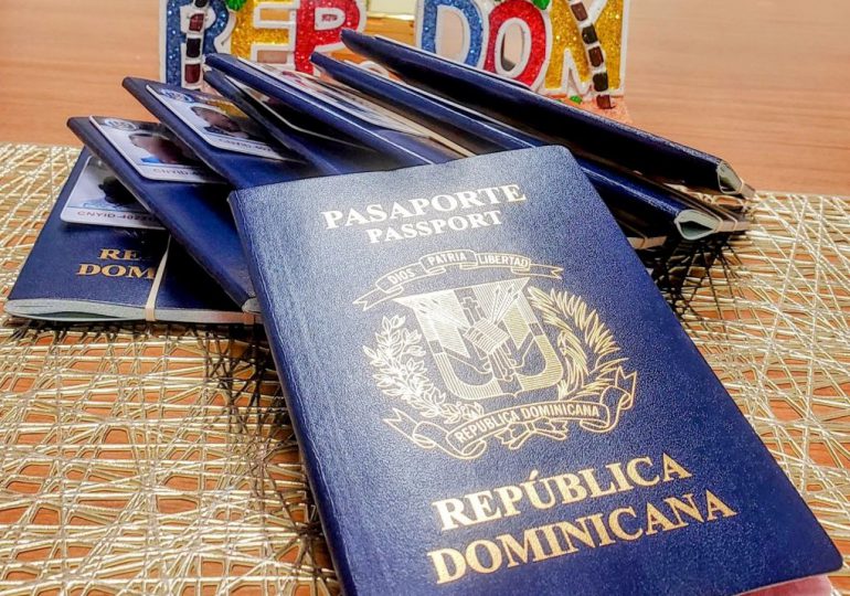 MIREX entregará pasaportes depositados en embajada de Venezuela hasta el 13 de septiembre