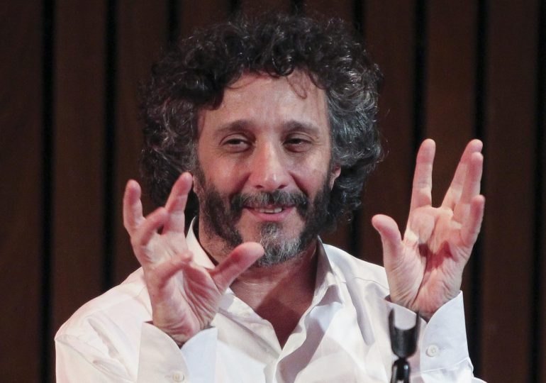 Fito Páez se fractura cinco costillas y cancela conciertos en México y Colombia