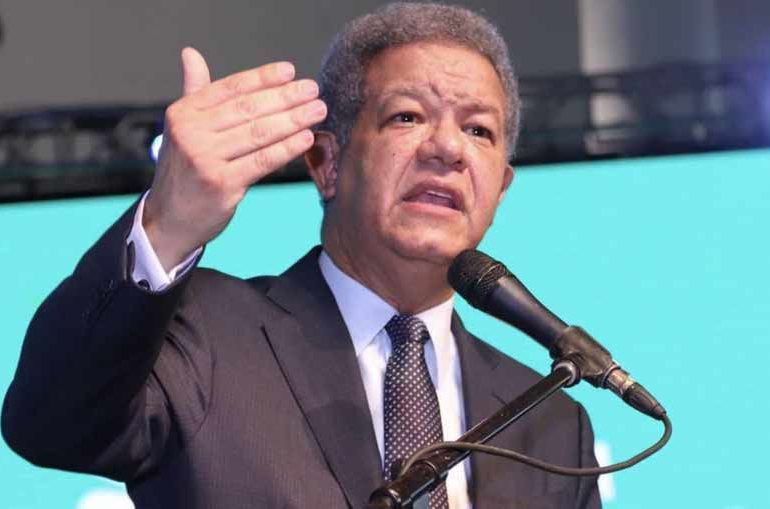 Leonel Fernández: "Pasé la antorcha en el 2000 y 2012"