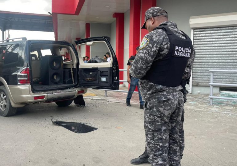 Mueren dos presuntos asaltantes del Banreservas en enfrentamiento policial en Santiago