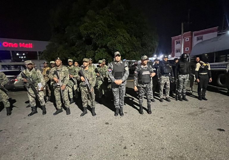 Policía Nacional y Fuerzas Armadas realizan operativos de seguridad en la provincia Duarte