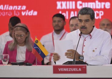 Maduro dice que quería ir al debate en EEUU pero le "robaron el avión"