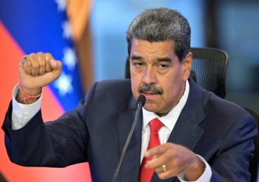 Maduro pide no aceptar equipos electrónicos como regalos de Navidad tras ataques en Líbano