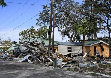 "Se nos acabó la suerte": isla de Florida inicia largo camino de recuperación tras Helene