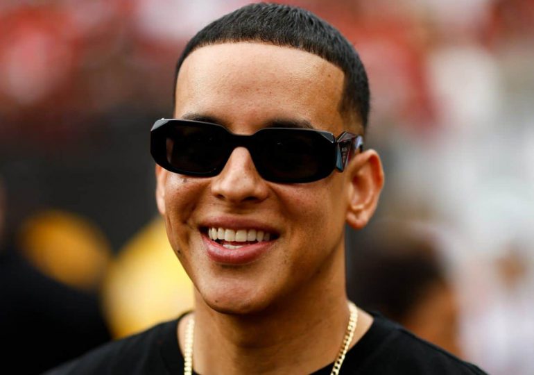 Daddy Yankee responde a los que dicen que cobra por predicar