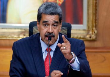 Maduro denuncia que WhatsApp hizo "espionaje" en Venezuela