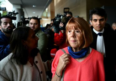 Juicio por violaciones en Francia se reanuda sin principal acusado