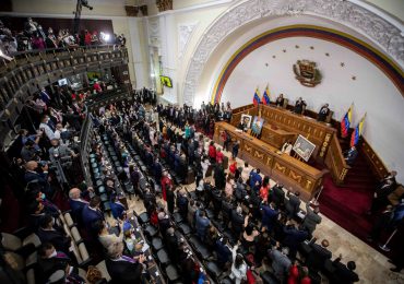 El Parlamento de Venezuela presenta un proyecto de acuerdo sobre ruptura de relaciones con España