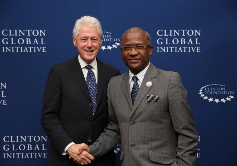 Programa de fundaciones BRA y Clinton beneficiarán a 46 mil niños y 9 mil embarazadas en República Dominicana