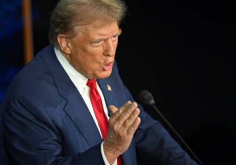 Trump dice que Harris es "marxista"