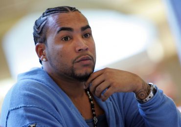 Don Omar regresa a casa tras 11 meses de gira y agradece a sus seguidores