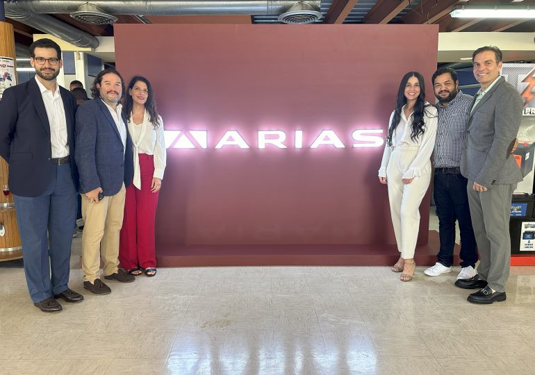 Presentan nueva imagen corporativa de “Arias”