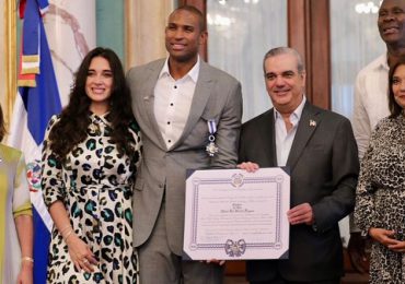 La NBA celebra condecoración de Al Horford con la Orden del Mérito