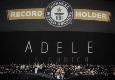 Adele rompe récord guinness con la pantalla LED más grande en concierto en Múnich