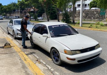 Policía Nacional recupera carro robado a periodista frente a las instalaciones de El Nuevo Diario