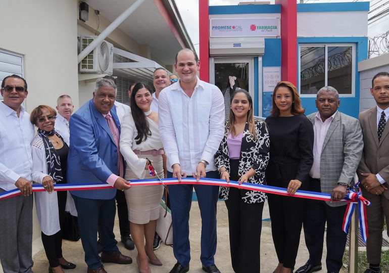 Inauguran Farmacia del Pueblo en UASD de La Vega para beneficio de estudiantes y comunidad