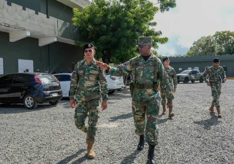 Comandante General del Ejército realiza recorrido por el área de responsabilidad de la 6ta brigada de infantería