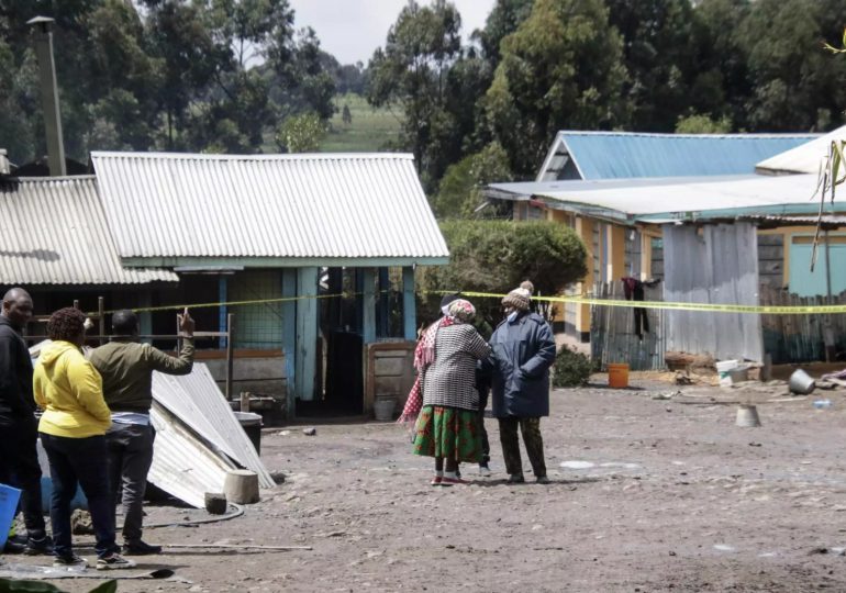 Kenia declara tres días de luto por la muerte de 17 niños en el incendio de una escuela