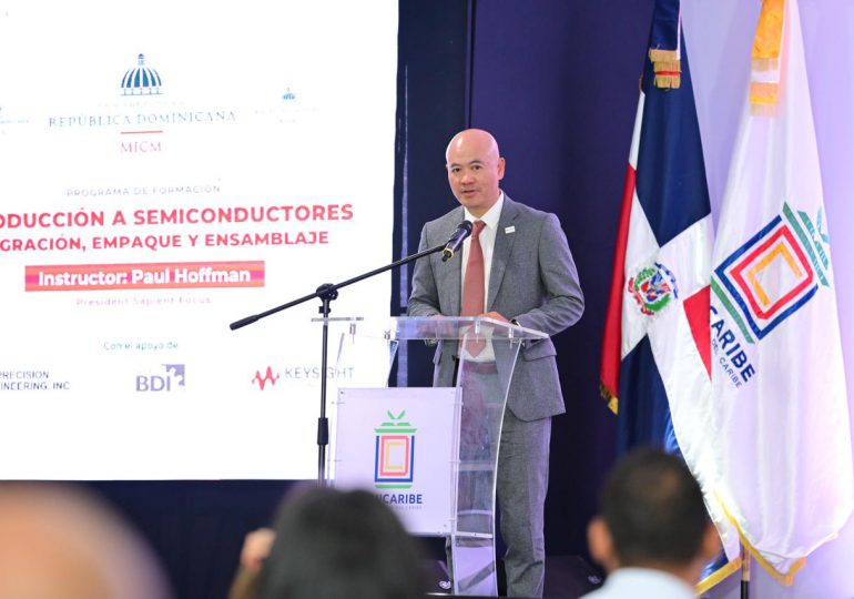 Realizan exitosa presentación Programa Formación Semiconductores en República Dominicana