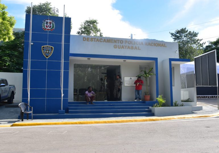 Desarrollo Provincial entrega Destacamento Policial y un Cementerio en provincias del sur del país