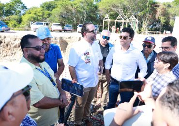 Wellington Arnaud supervisa obras en la Región Norte