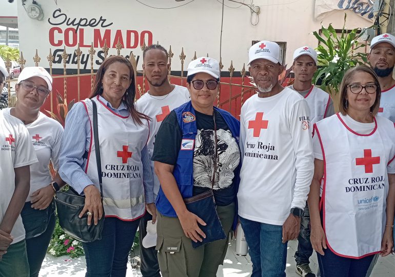 Cruz Roja SDO realiza jornada de eliminación de vectores y fumigación en la Zona Industrial de Herrera