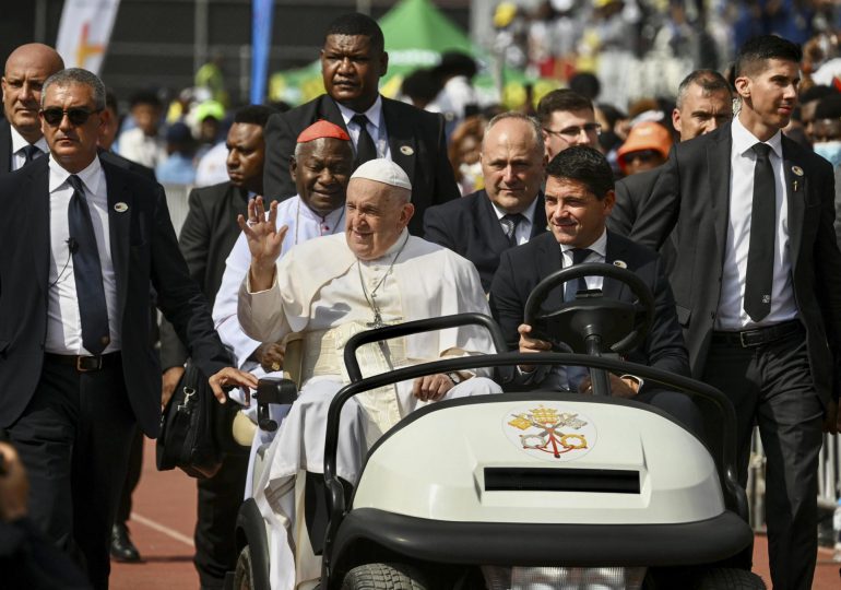 Víctimas de abusos sexuales en Oceanía piden indemnizaciones durante la visita del papa