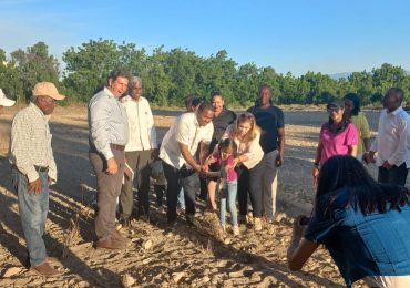 <strong>Dan primer palazo para dejar iniciado los trabajos de la 29 Feria Ecoturística y de Producción en Neiba</strong>