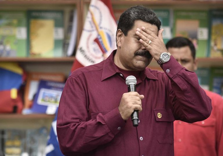 La Iglesia rechaza el uso político de la Navidad luego del "adelanto" decretado por Maduro