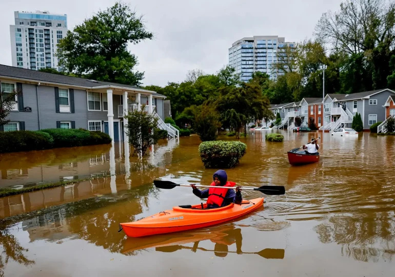 Helene deja inundaciones y cortes eléctricos prolongados en el sureste de EE. UU.