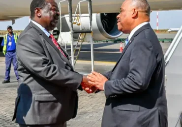 El primer ministro de Haití llega a Kenia en busca de apoyo para la seguridad en su país