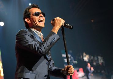 Marc Anthony votará por Kamala Harris y alerta a latinos del “divisionismo” de Trump