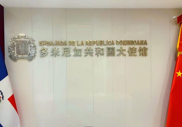 Embajada de República Dominicana en China anuncia cierre de oficinas durante la Semana Dorada