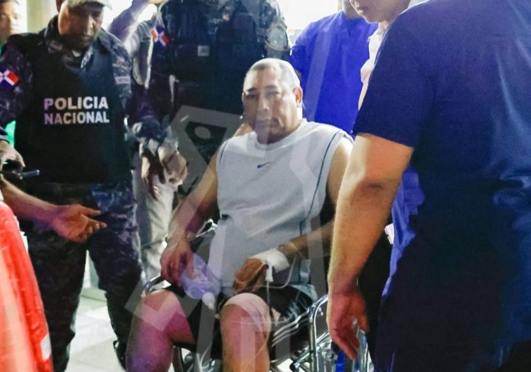 Coronel Bidó recibe atenciones médicas en Hospital de la Policía Nacional